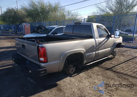 2003 Chevrolet Silverado C1500 from USA, damaged, VIN 1GCEC14V73Z266088